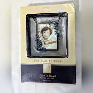 Hallmark Family Tree Photo Frame - Silver and Blue